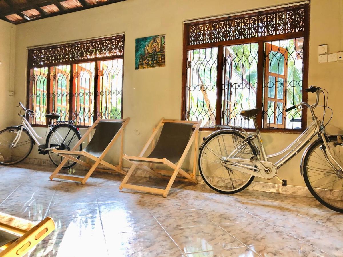 Kite House Cafe Bed & Breakfast คัลพิทิยา ภายนอก รูปภาพ